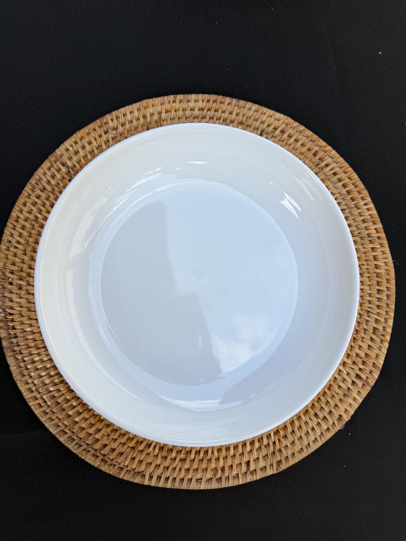 Handwoven Rattan Placemats, Natural Round Woven Table Mats, Set of 4, Boho Dining Decor, Rustic Farmhouse Table Setting
