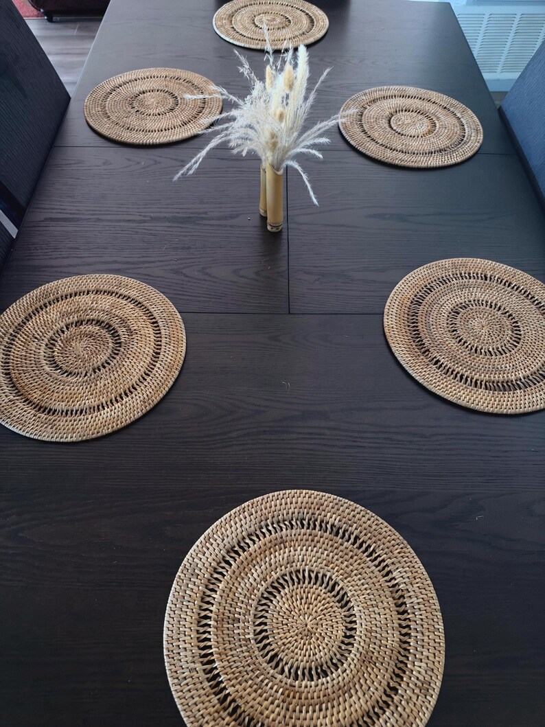 Handwoven Rattan Placemats, Natural Round Woven Table Mats, Set of 6, Boho Dining Table Decor, Rustic Farmhouse Table Setting
