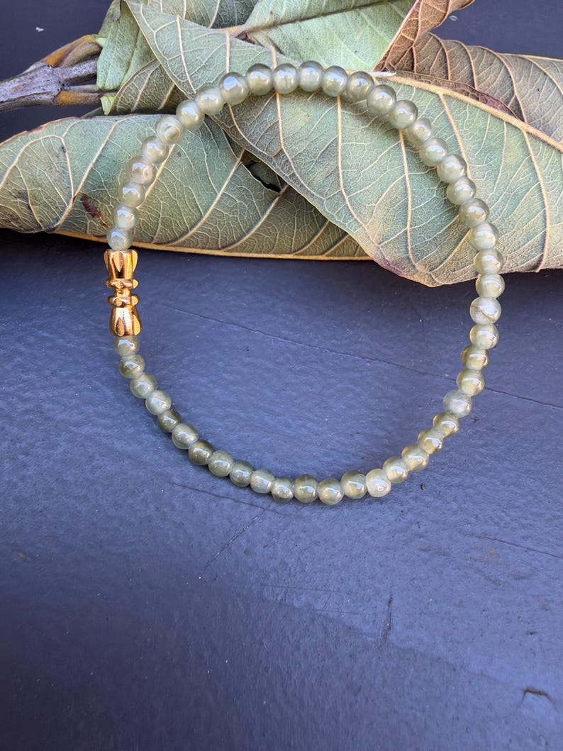 Natural Burmese Jade Beaded Stretch Bracelet, 3mm Dainty Green Multicolor Jewelry