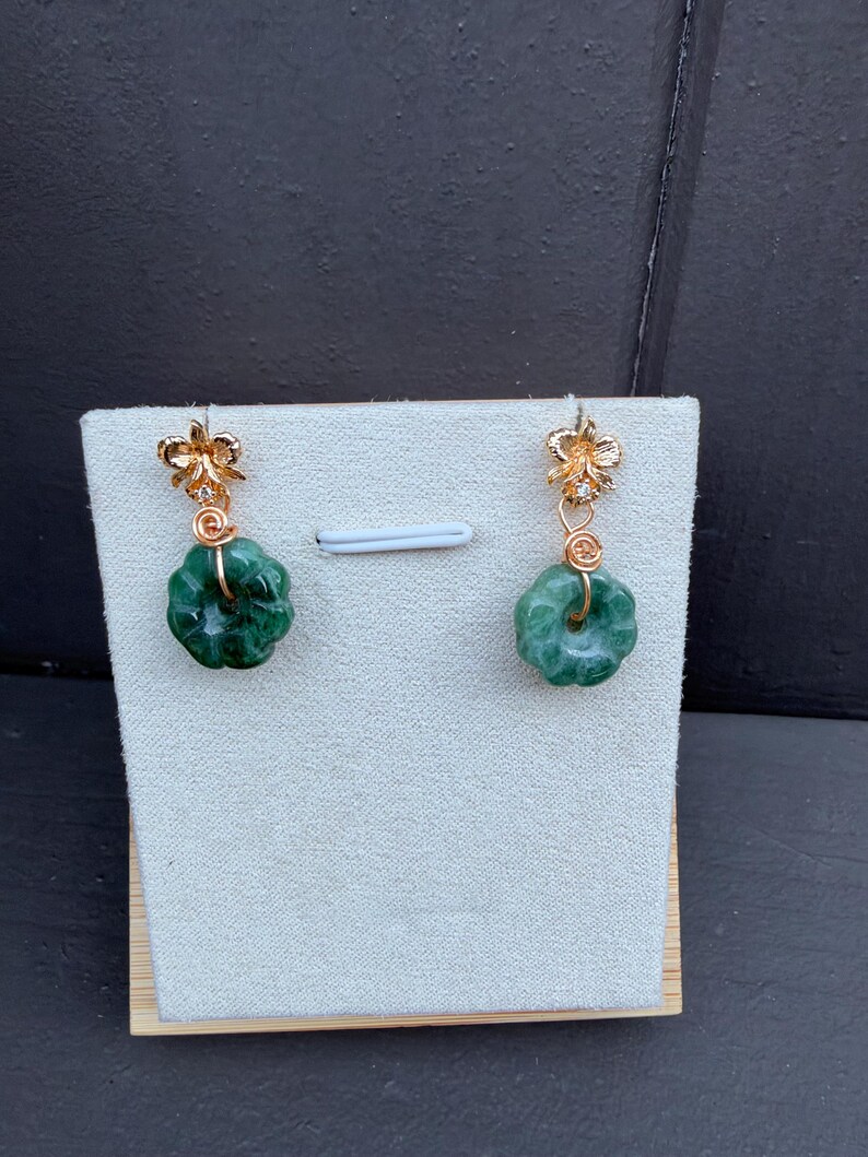 Handmade Green Stone Flower Dangle Earrings, Gold Tone Wire Wrapped, Nature-Inspired Jewelry