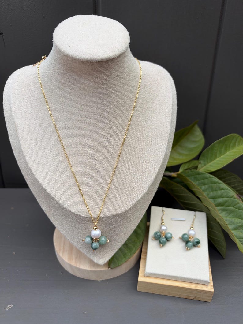 Natural Burmese Green Jade Pearl Necklace Earrings Set, Gold Tone, Elegant Jewelry